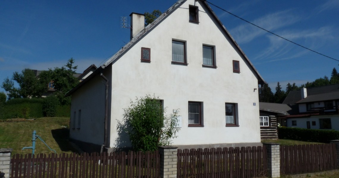 1673_7782921226.jpg