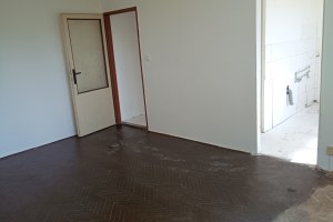 2300_4039697876.jpg