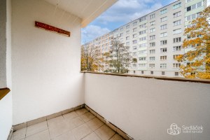 2502_7944174993.jpg