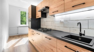 2697_0314574045.jpg